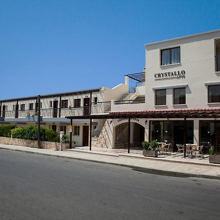 Crystallo Apartments Paphos Ngoại thất bức ảnh